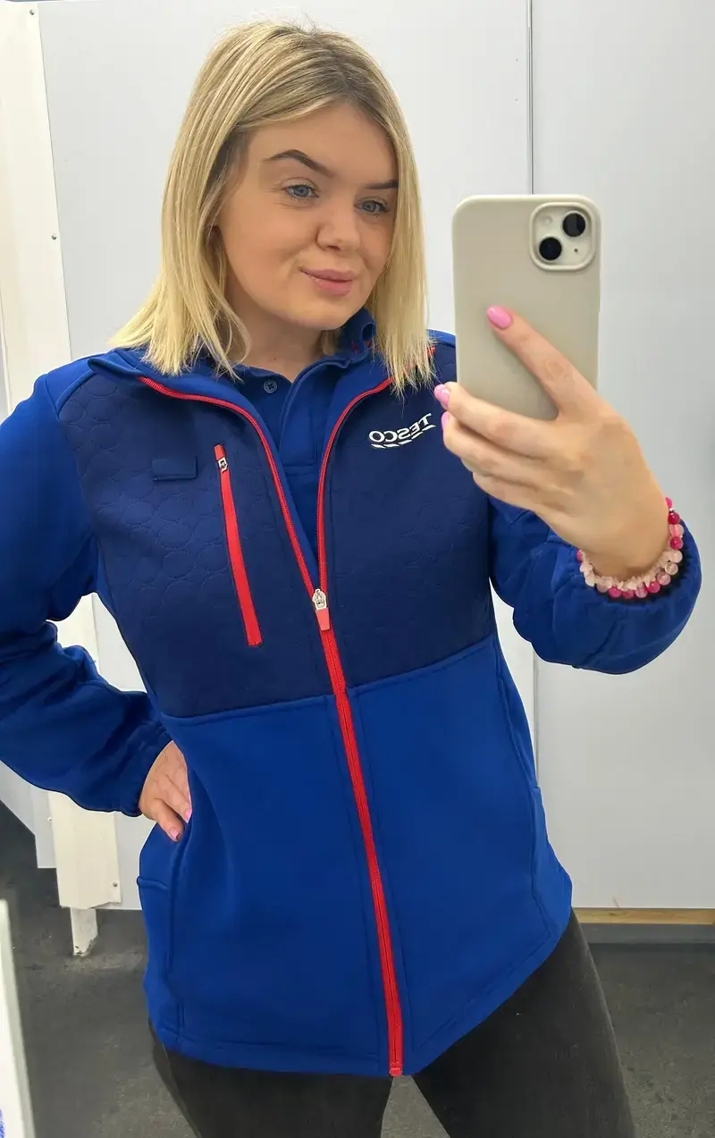 Perri Lee